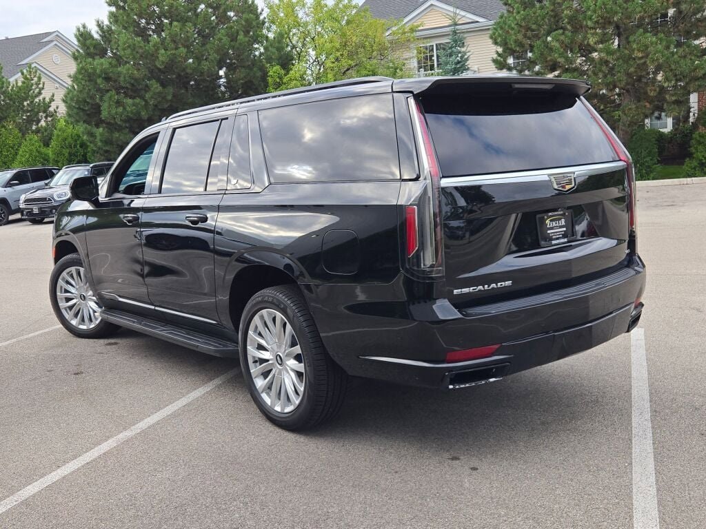 2021 Cadillac Escalade ESV Premium Luxury photo 14