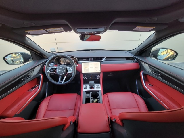 2025 Jaguar F-PACE R-Dynamic S photo 22