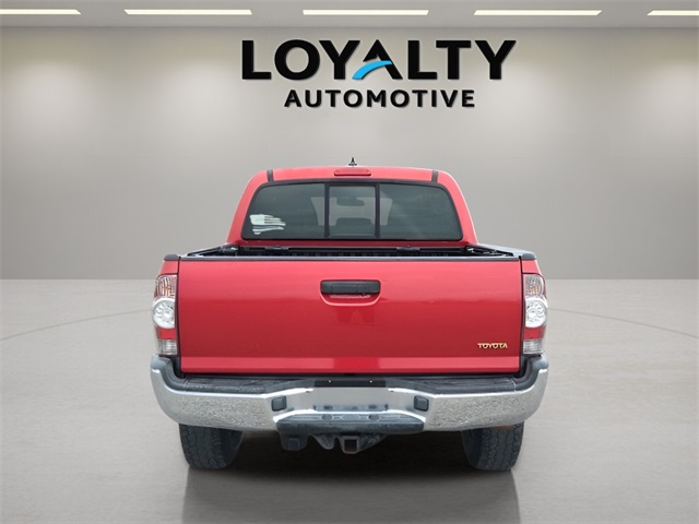 2015 Toyota Tacoma PreRunner Double Cab photo 4