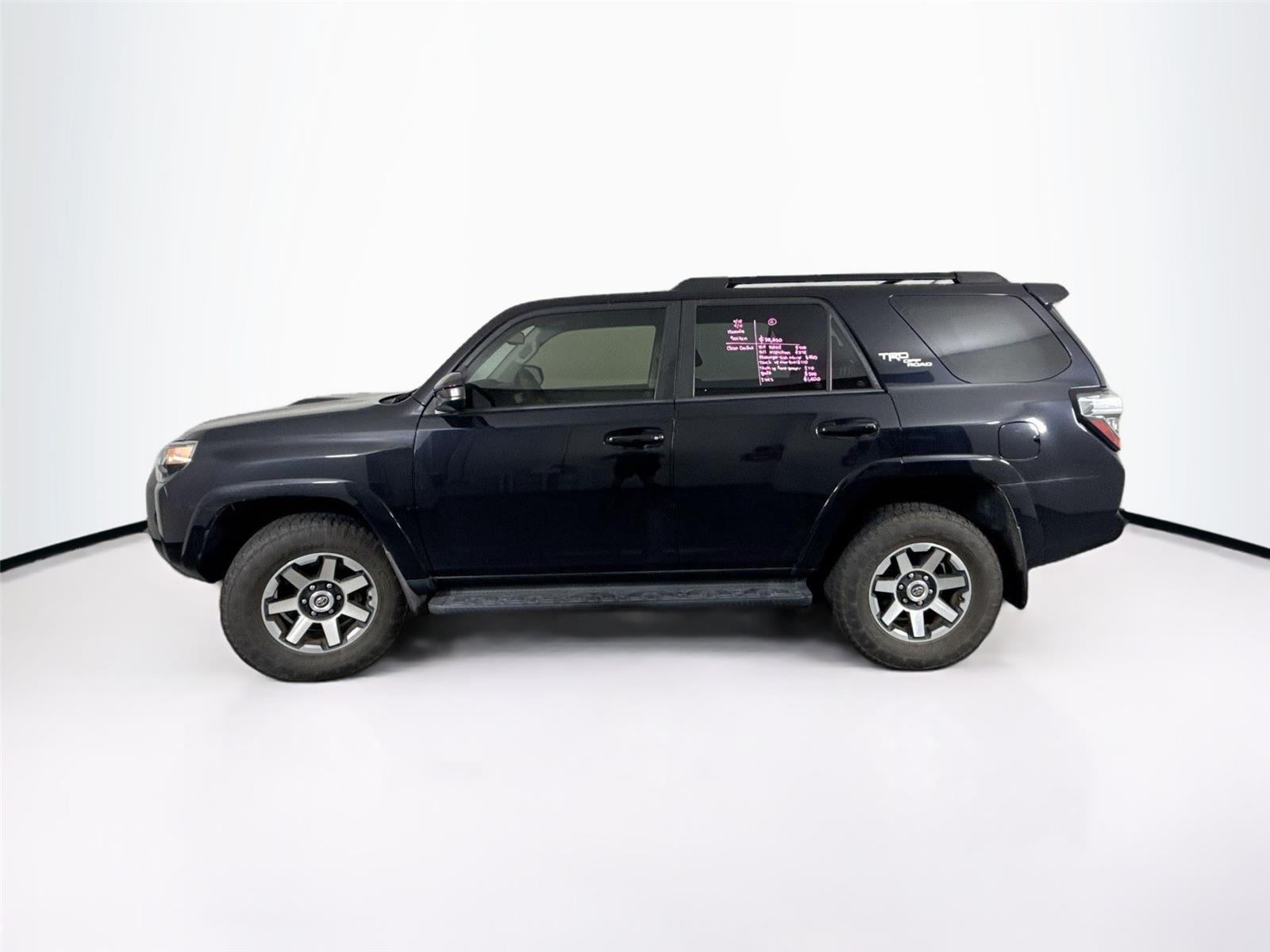 2020 Toyota 4Runner TRD photo 9
