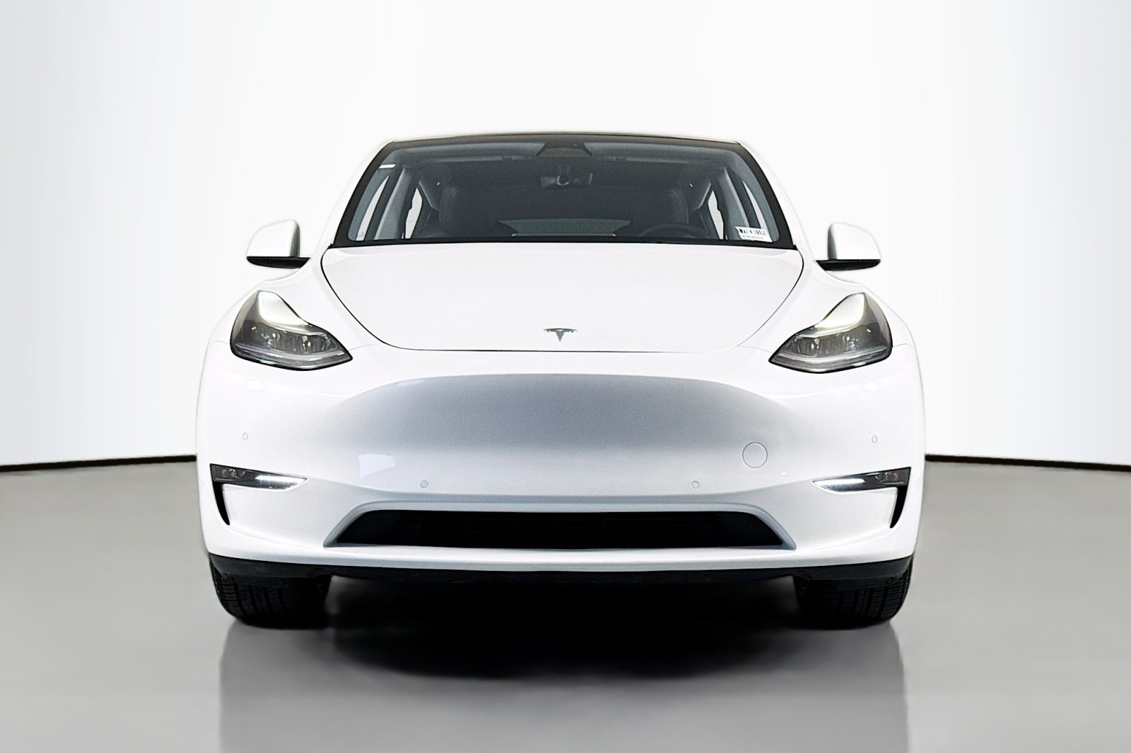 Used 2022 Tesla Model Y Long Range with VIN 7SAYGAEE8NF554004 for sale in Northfield, Minnesota