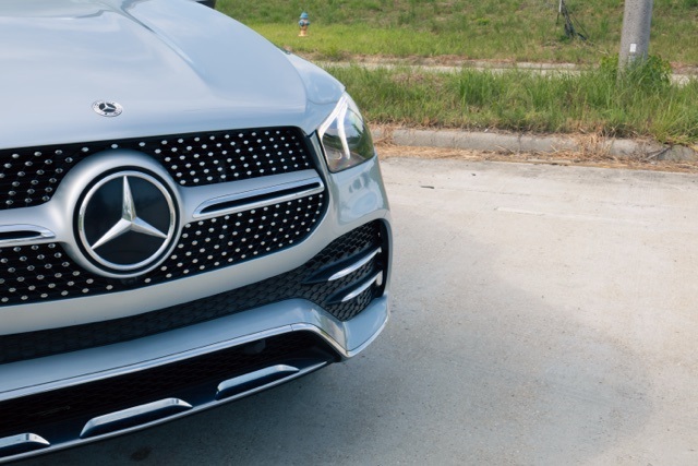 2023 Mercedes Benz GLE 450 4MATIC photo 4