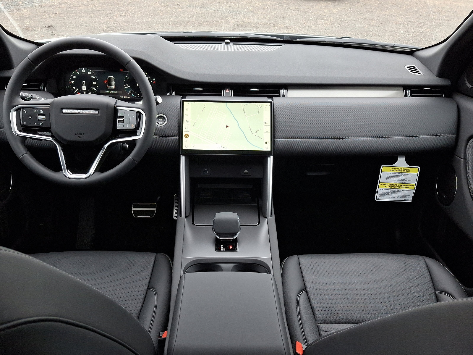 2025 Land Rover Discovery Sport Dynamic SE photo 11