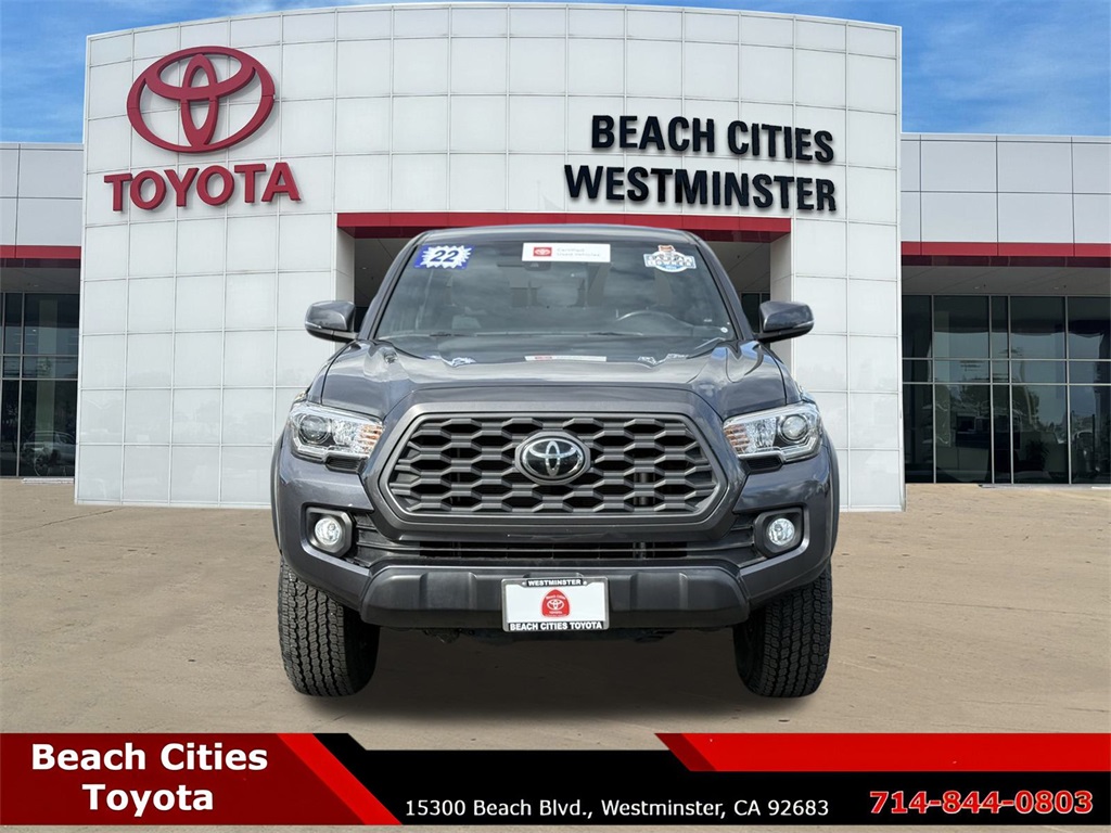 2022 Toyota Tacoma TRD Off-Road photo 3