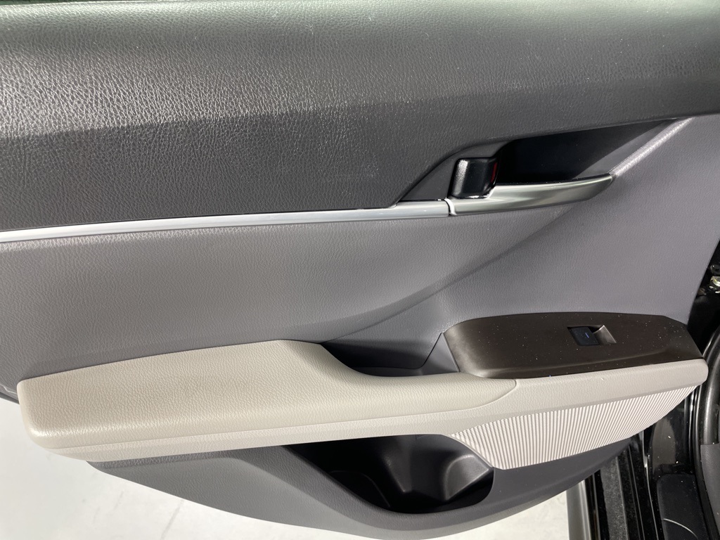 2023 Toyota Camry SE photo 29
