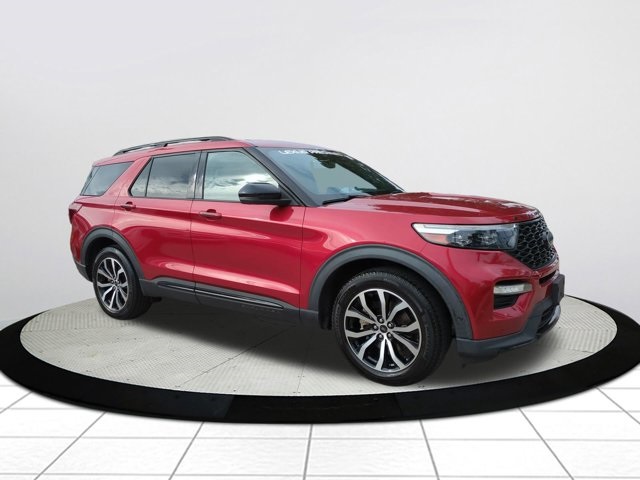 2020 Ford Explorer ST's photo