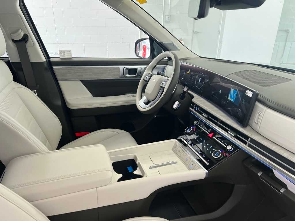 2025 Hyundai Santa Fe Calligraphy photo 31
