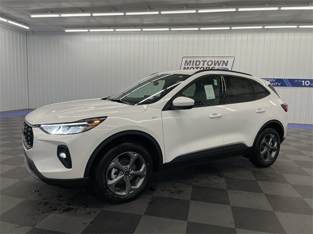 2026 Ford Escape ST-Line Select's photo