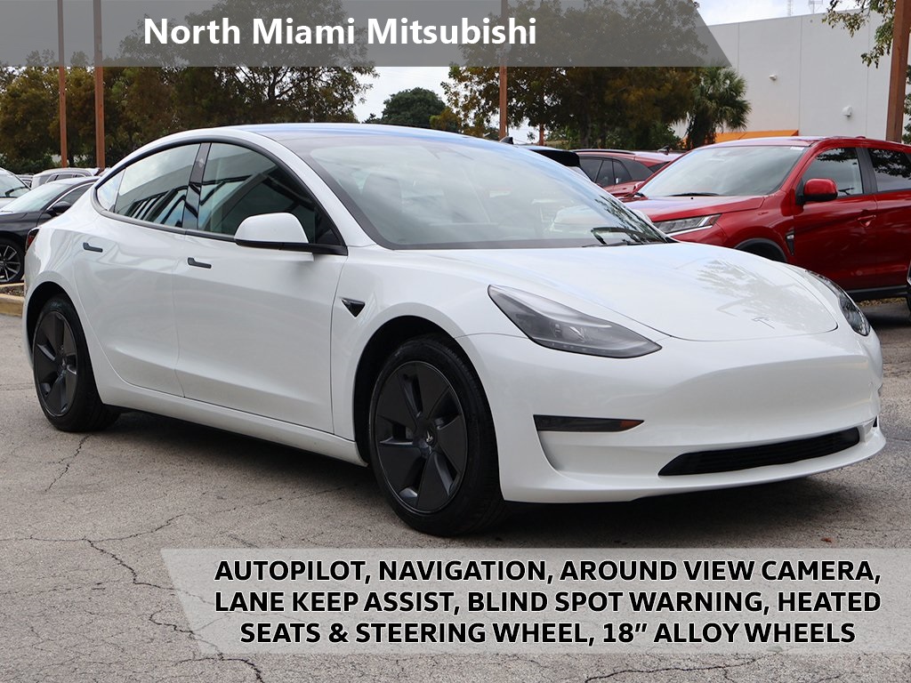 2023 Tesla Model 3 Base's photo