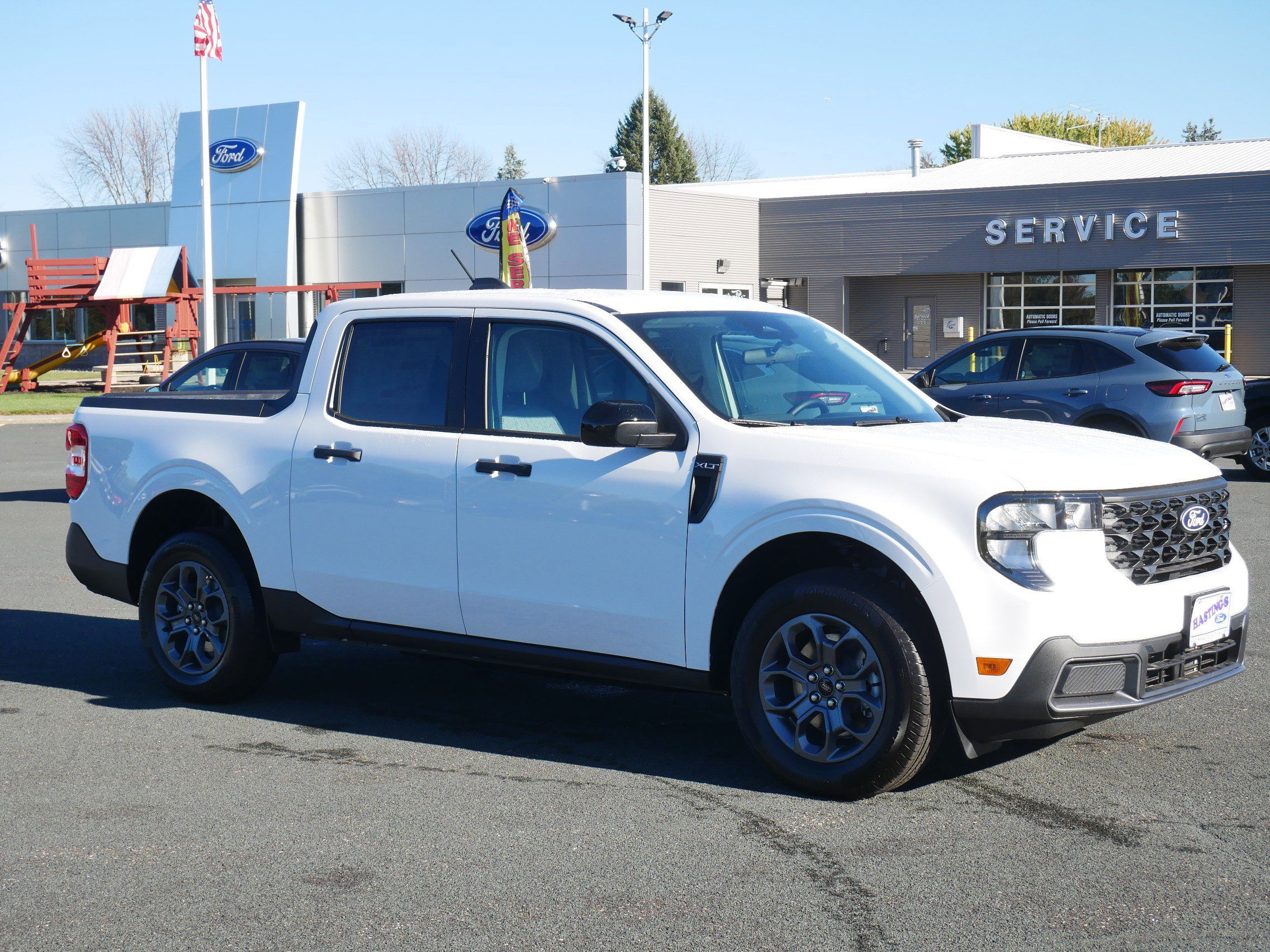 2025 Ford Maverick XLT photo 3