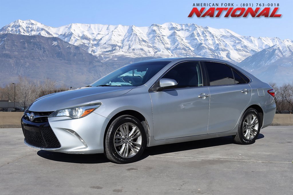 2015 Toyota Camry SE