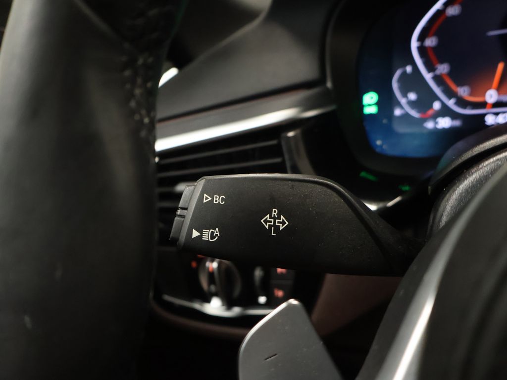 2022 Bmw 540i xDrive photo 34