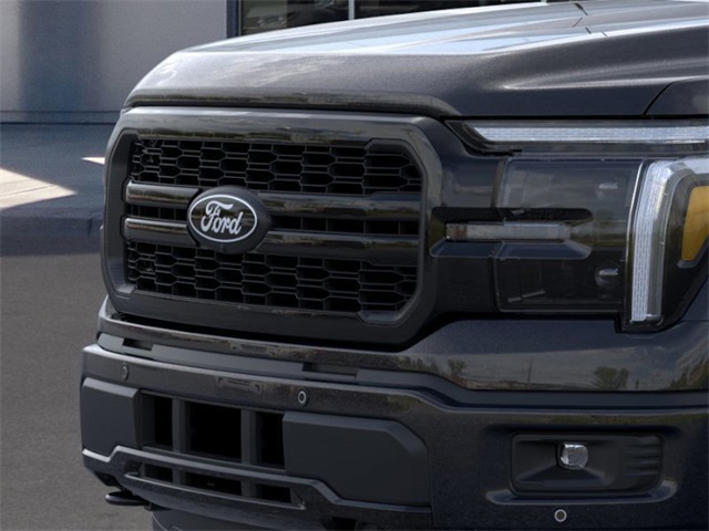 2025 Ford F-150 Lariat photo 14