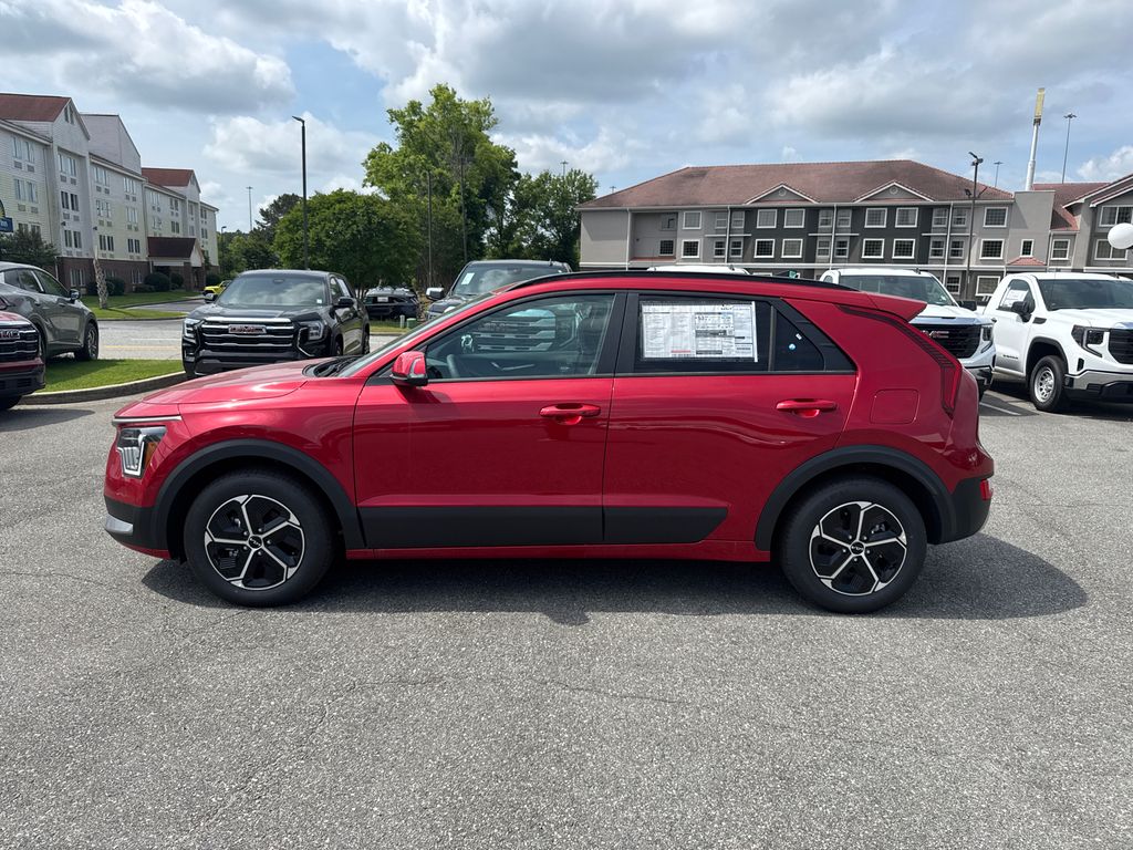 2025 Kia Niro EX photo 6