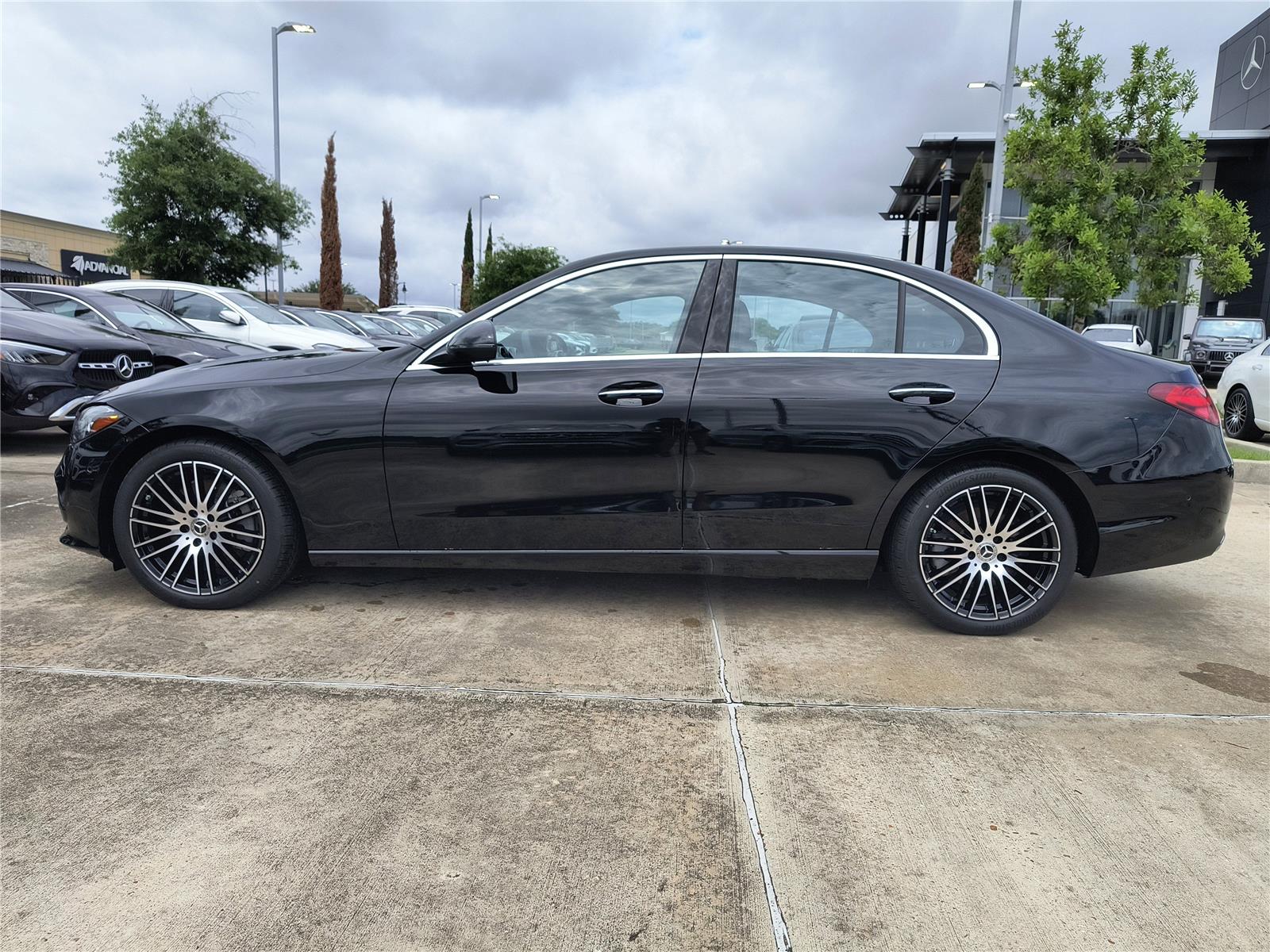 2024 Mercedes Benz C 300 photo 2