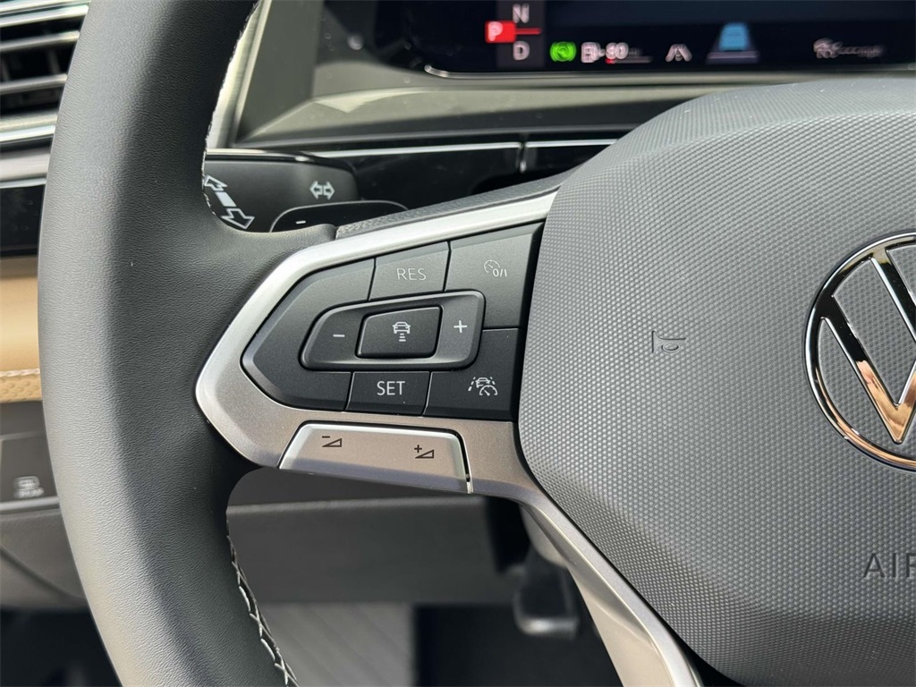 2025 Volkswagen Atlas Cross Sport SE photo 21