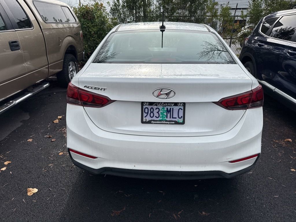 2020 Hyundai Accent SEL photo 2