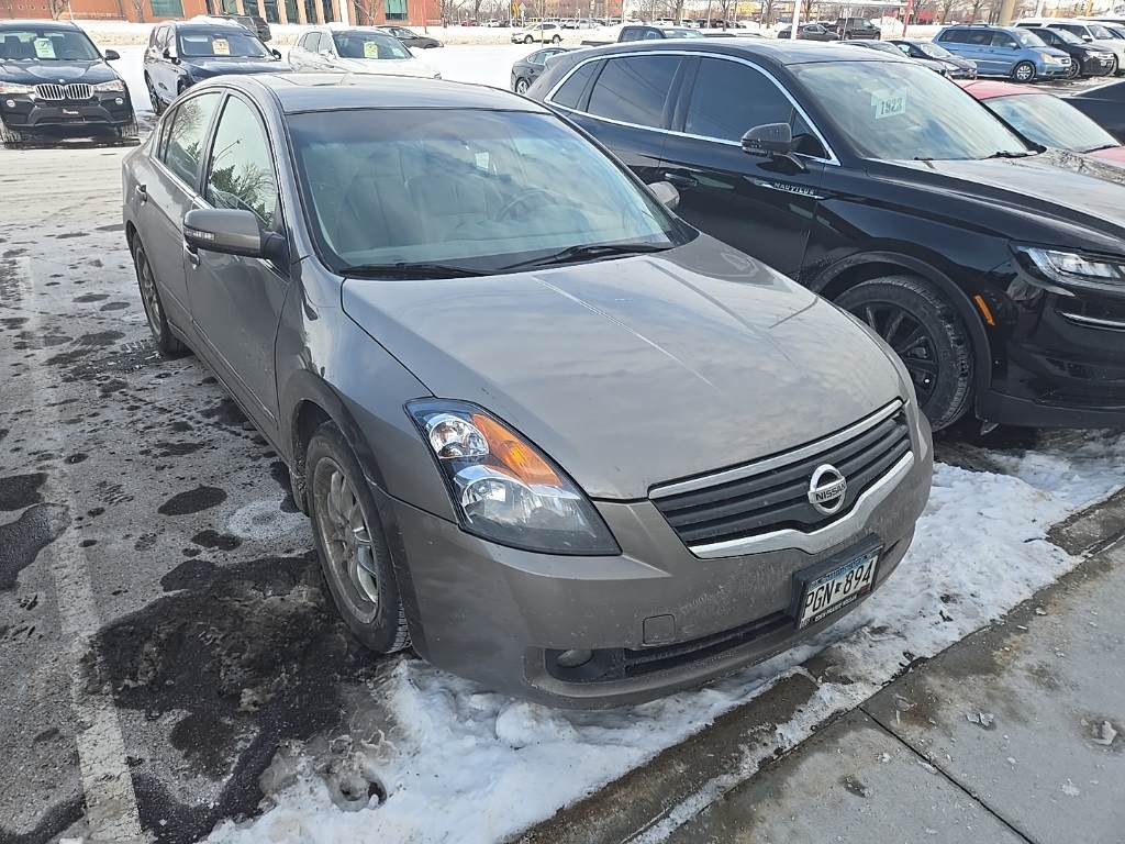 2007 Nissan Altima SE's photo