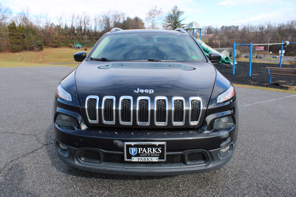 2015 Jeep Cherokee Latitude photo 3