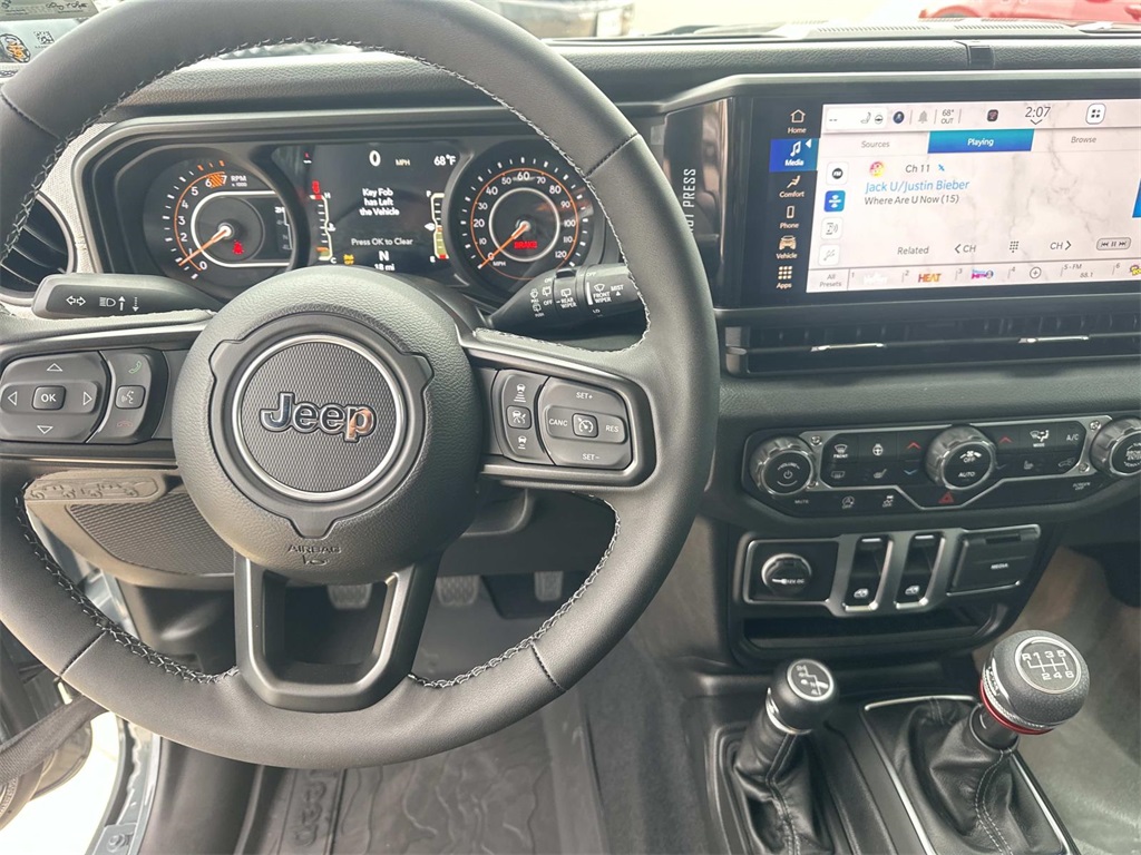 2025 Jeep Wrangler Sport S photo 15