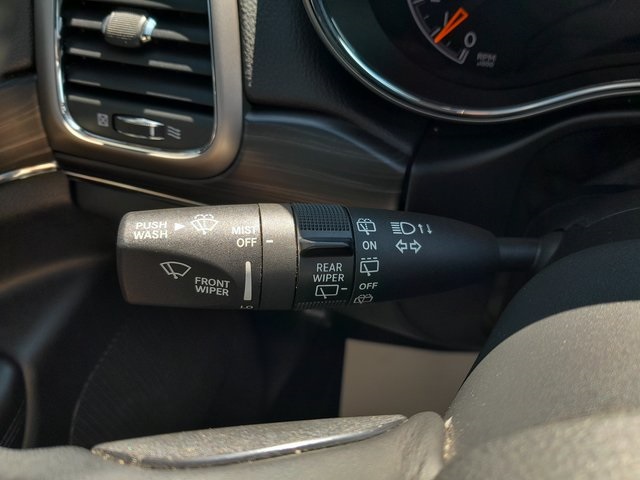 2021 Jeep Grand Cherokee Limited photo 15