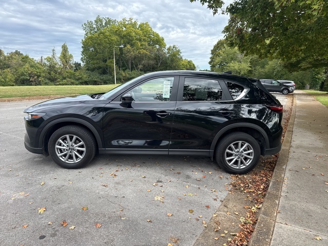 2023 Mazda CX-5 2.5 S Preferred photo 4
