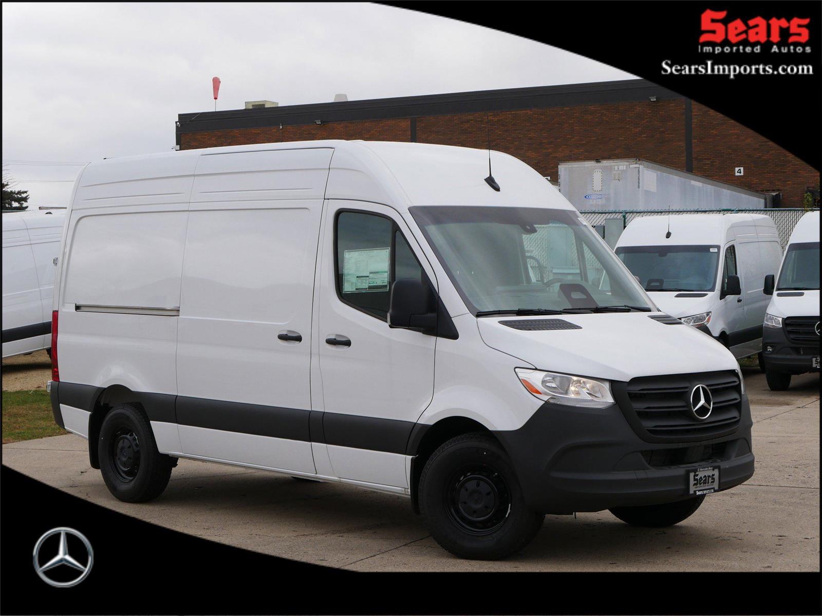 2025 Mercedes-Benz Sprinter Cargo Van Base's photo