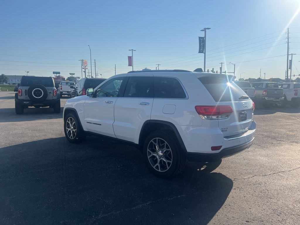2019 Jeep Grand Cherokee Limited photo 3