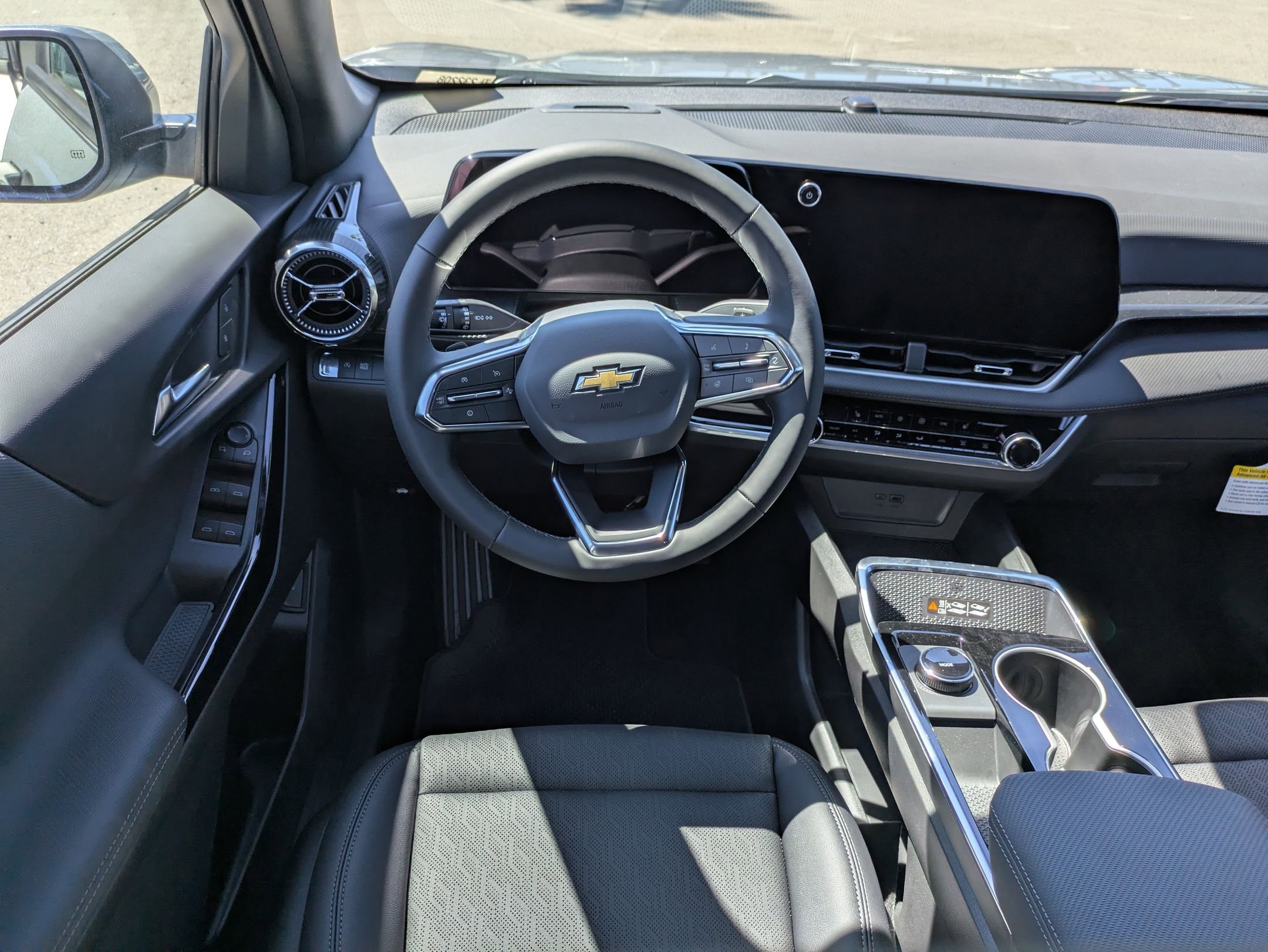 2026 Chevrolet Equinox LT photo 11