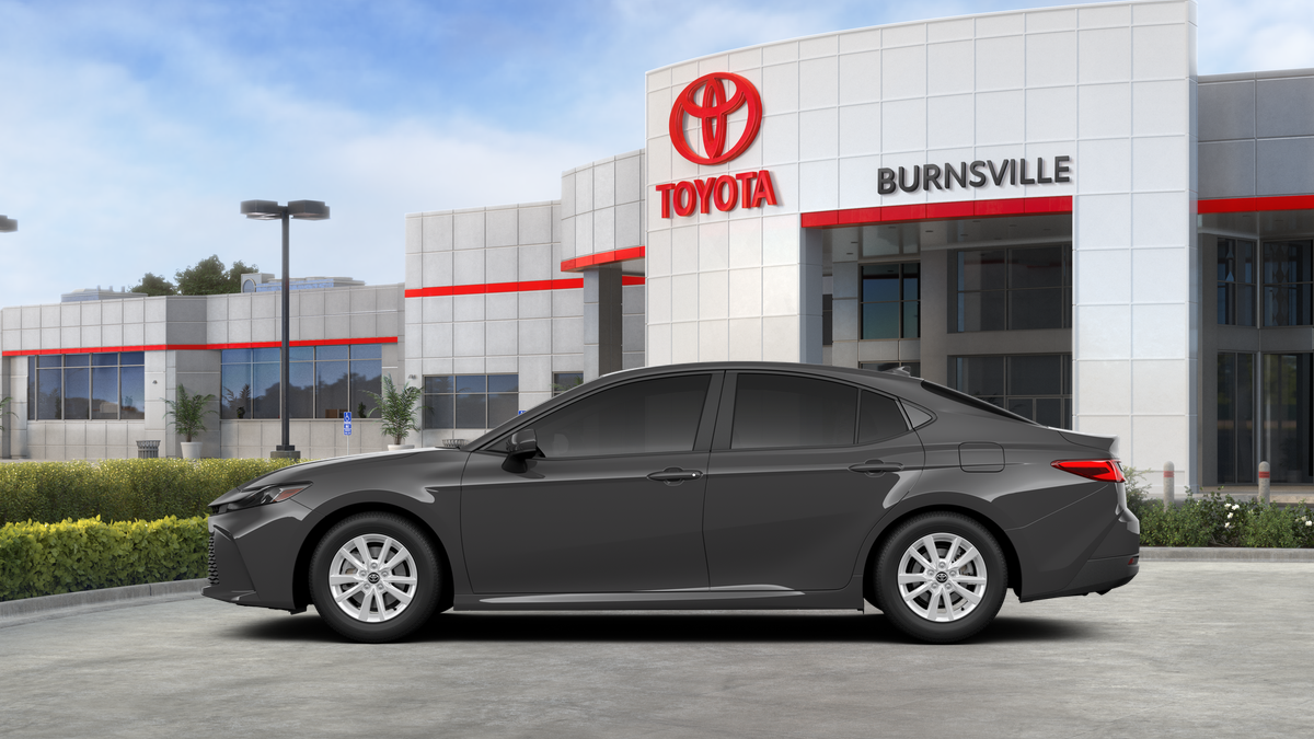 2025 Toyota Camry LE photo 3