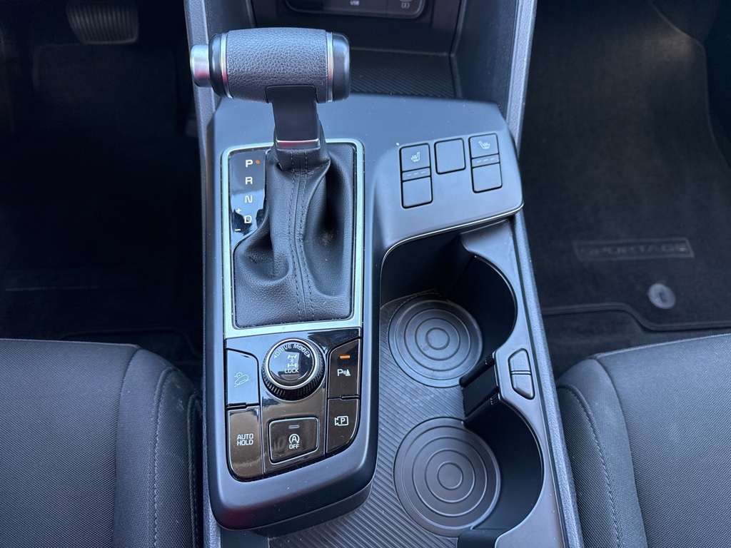 2024 Kia Sportage LX photo 13