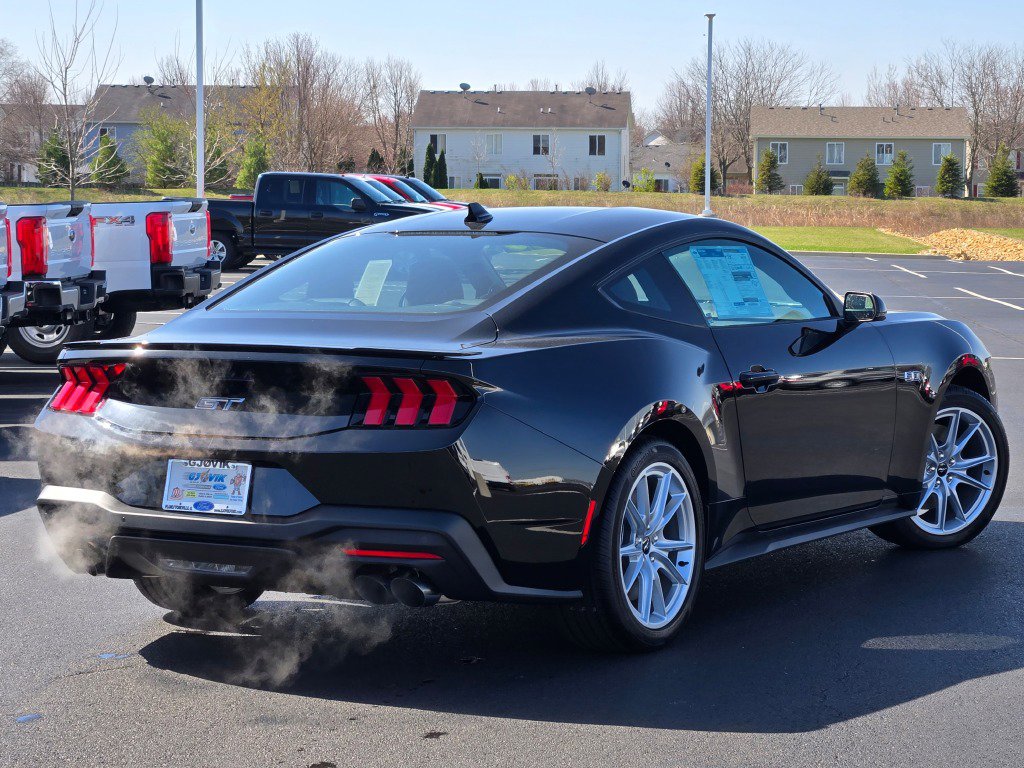 2025 Ford Mustang GT Premium photo 8