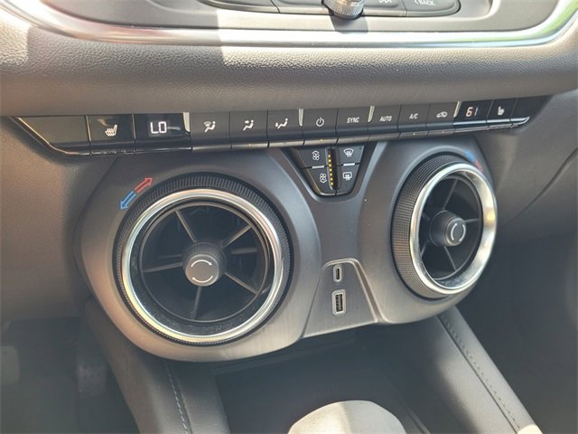 2022 Chevrolet Blazer 2LT photo 25