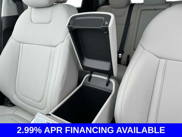 New 2025 White Hyundai SEL Convenience image 20