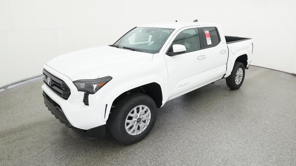 2025 Toyota Tacoma SR5's photo