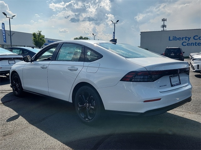 2025 Honda Accord 1.5T SE photo 4