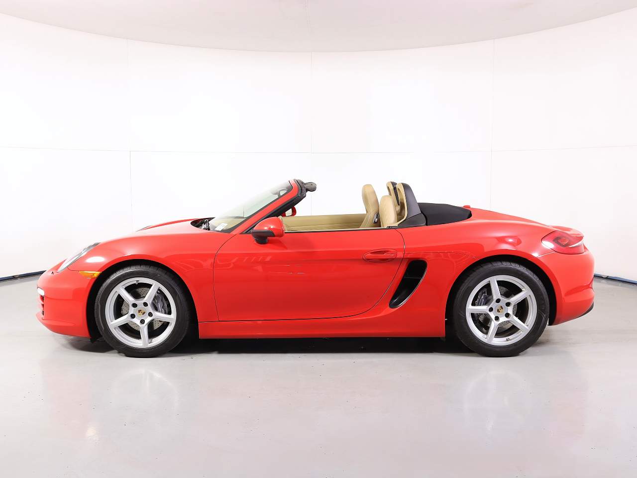 2014 Porsche Boxster photo 2
