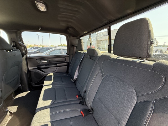2025 Ram 1500 Tradesman photo 24