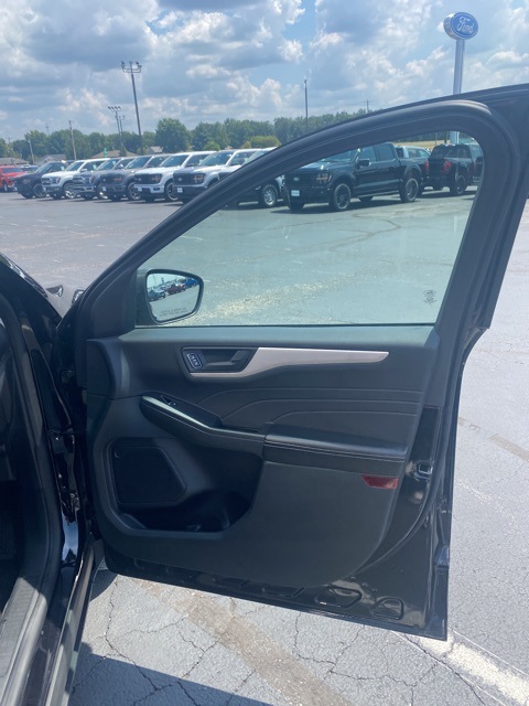 2022 Ford Escape SE photo 11