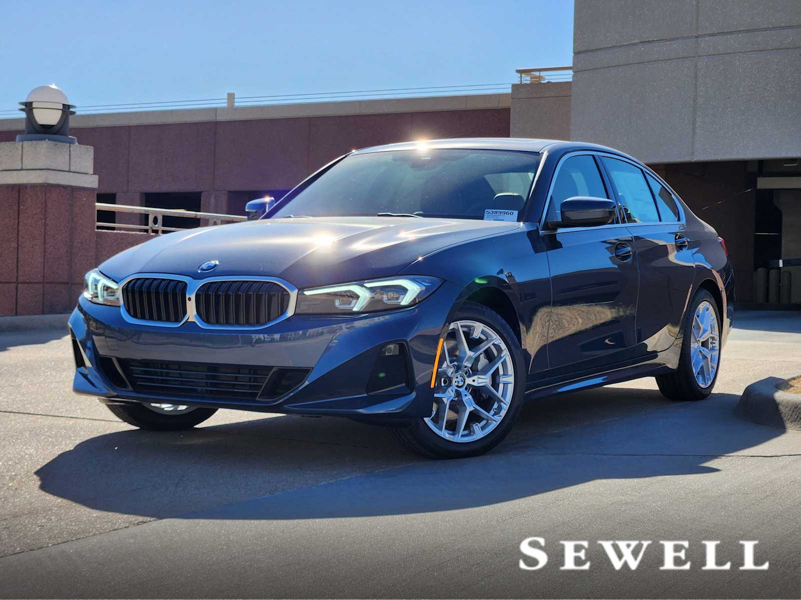 2026 BMW 3 Series 330i's photo