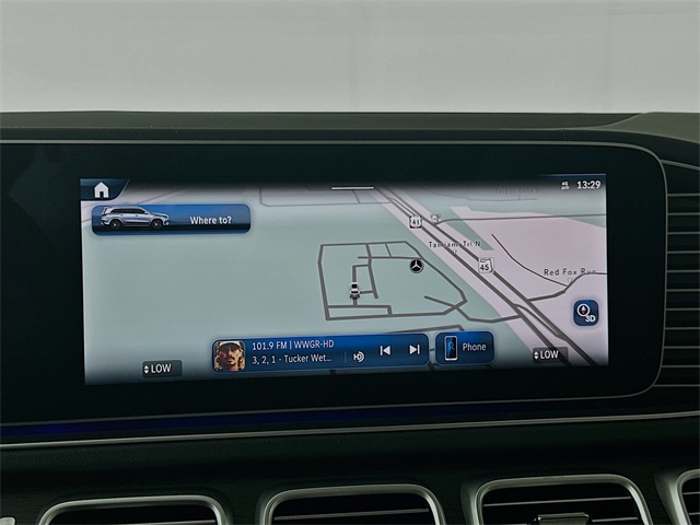 2026 Mercedes Benz GLS 450 4MATIC photo 11