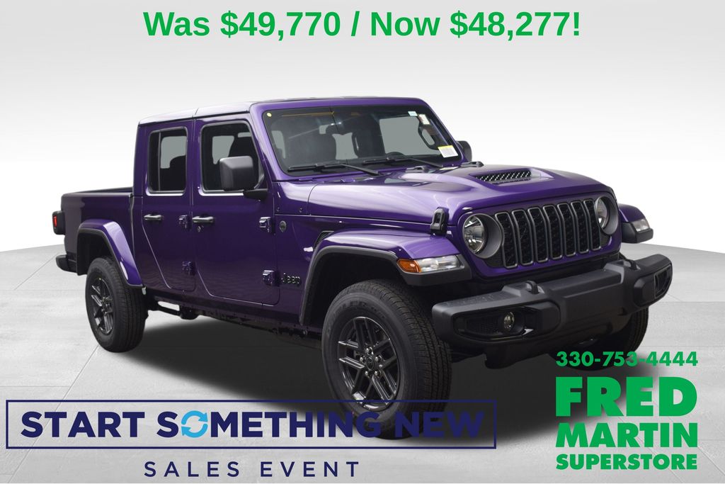 2026 Jeep Gladiator Sport S's photo