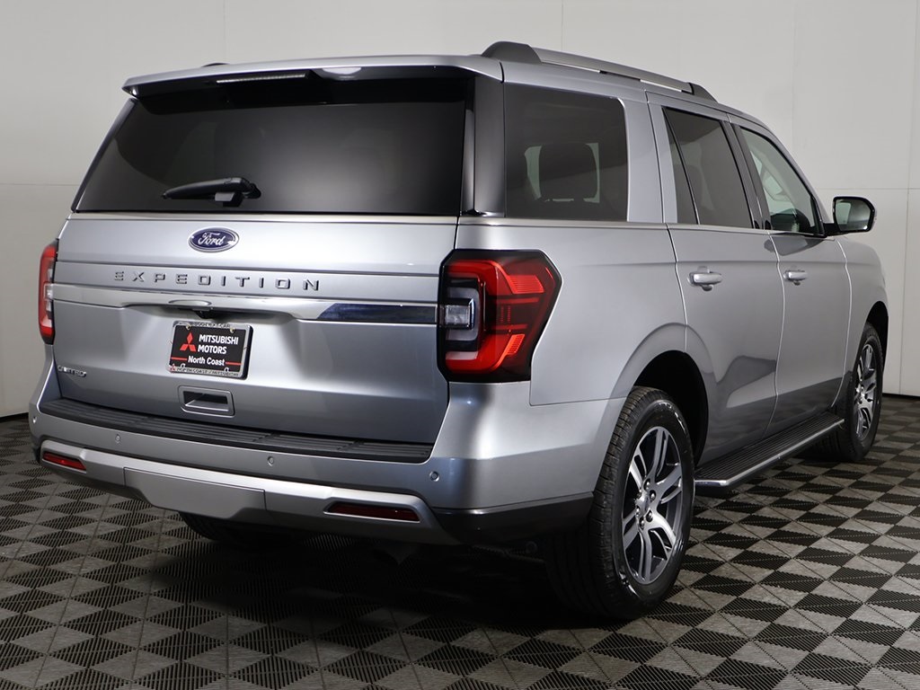 2022 Ford Expedition Limited photo 13