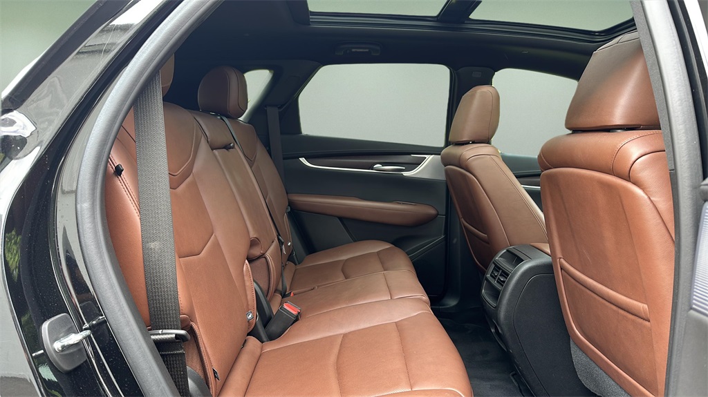 2023 Cadillac XT5 Sport photo 17