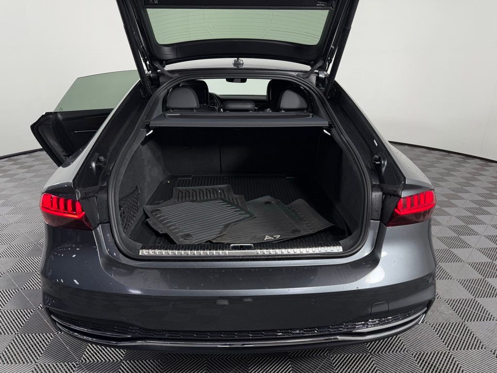 2019 Audi A7 3.0T Prestige photo 21