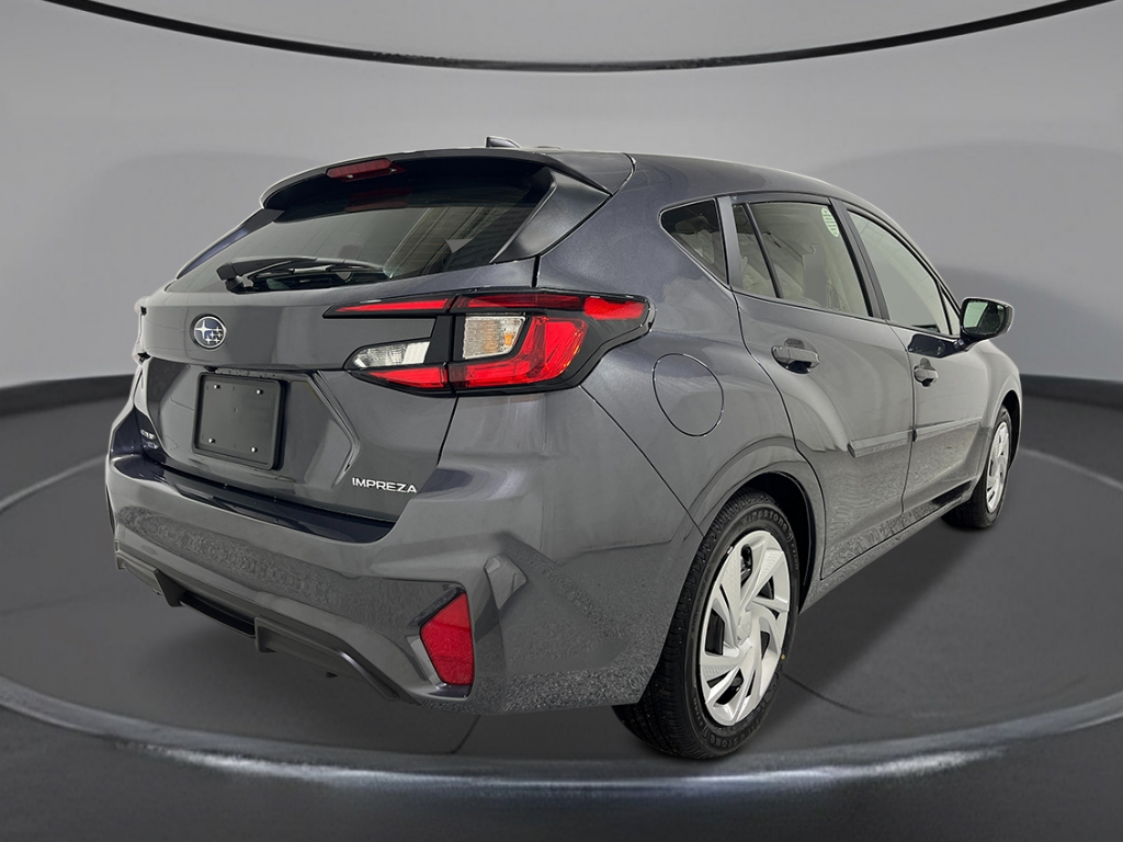 2025 Subaru Impreza Base photo 4