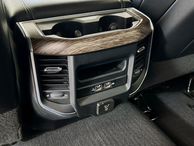 2020 Ram 2500 Laramie photo 24