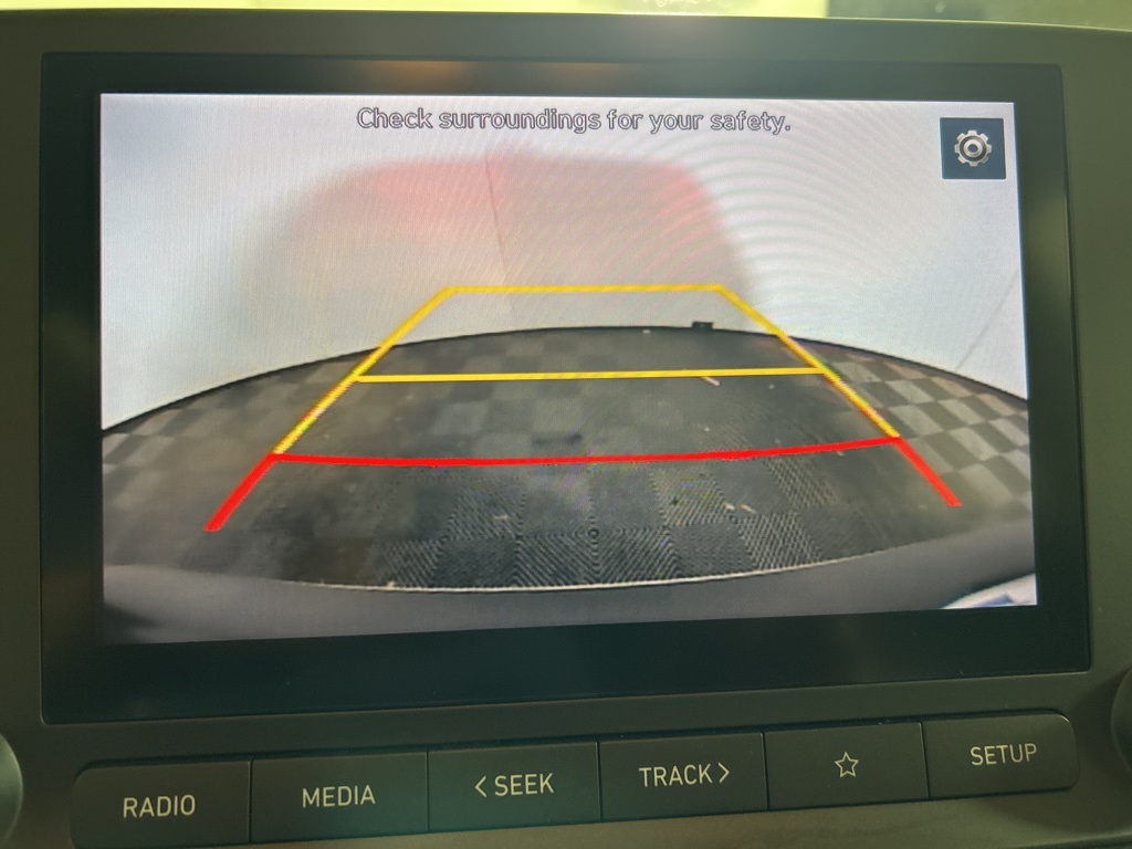2023 Hyundai Kona SE photo 3