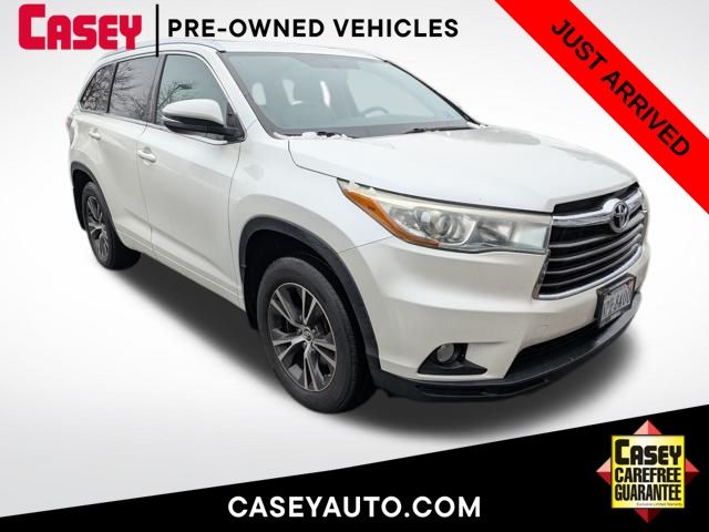 2016 Toyota Highlander XLE's photo