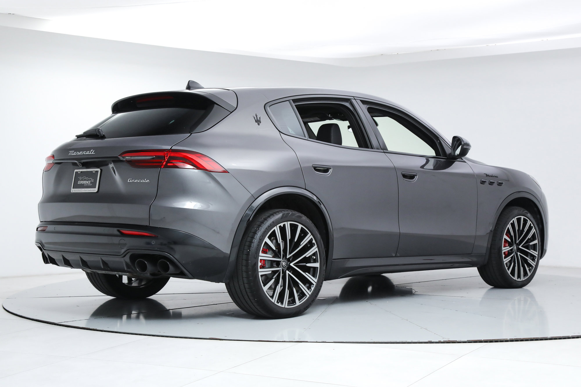 2025 Maserati Grecale Modena photo 4